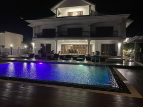 D'Offay Seaview Apartments